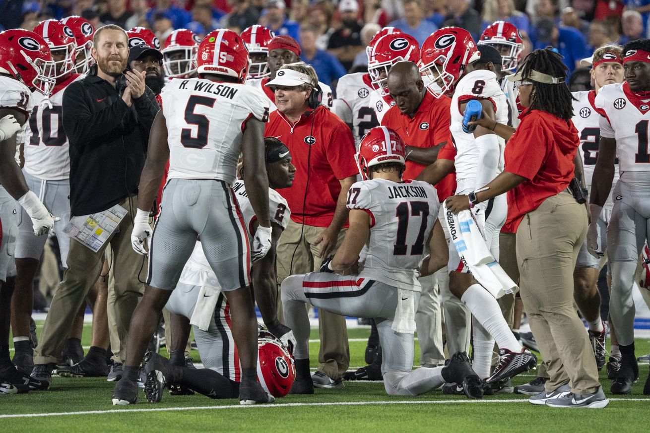 NCAA Football: Georgia at Kentucky