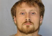 Gville man charged with animal cruelty, child cruelty