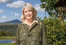 Martha Stewart Follows This Container Tradition on Her Terrace – It’s the Design Masterplan for a Perfect Summer Space